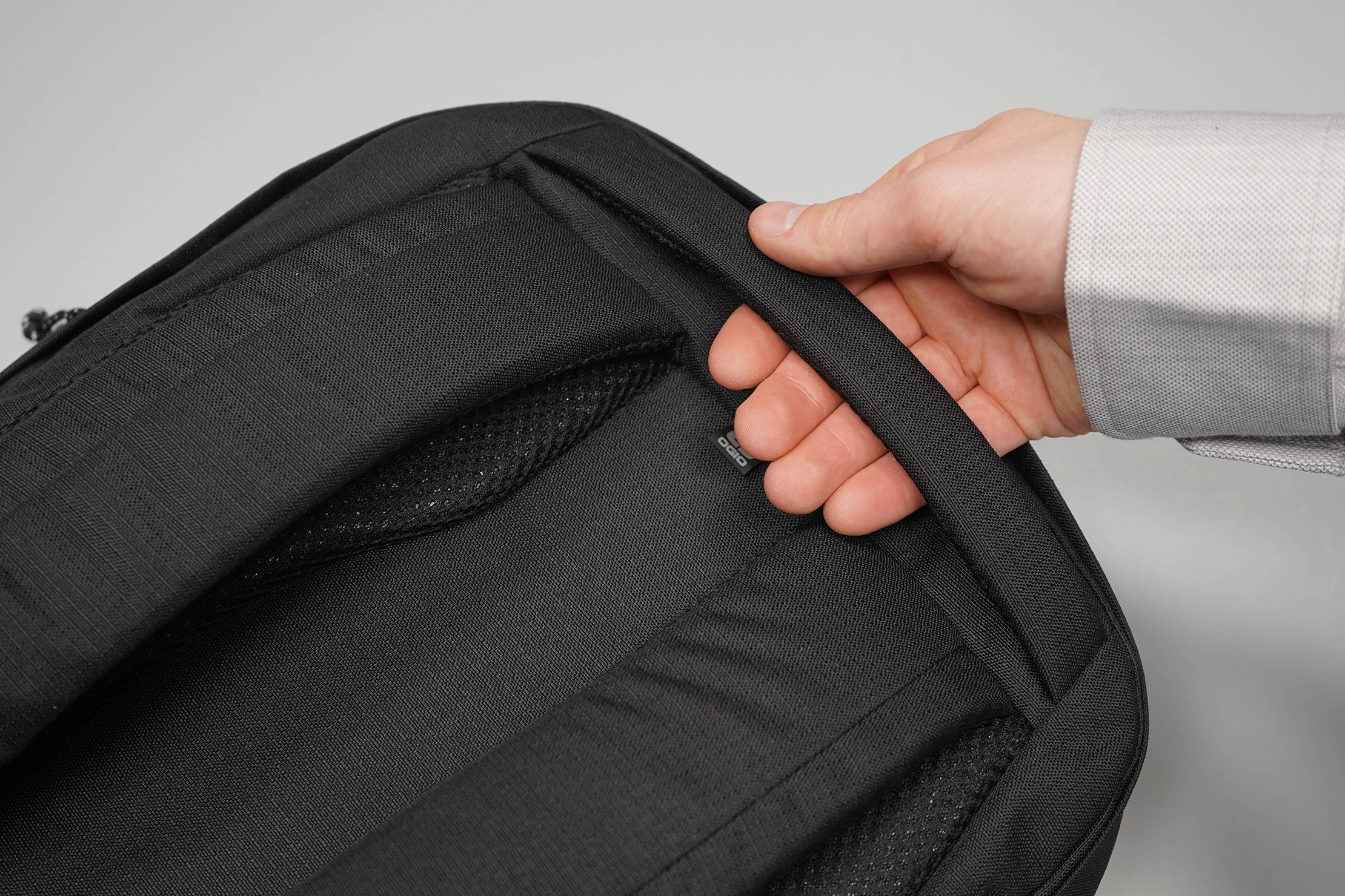 Ogio Shadow Flux 420 Backpack Grab Handle
