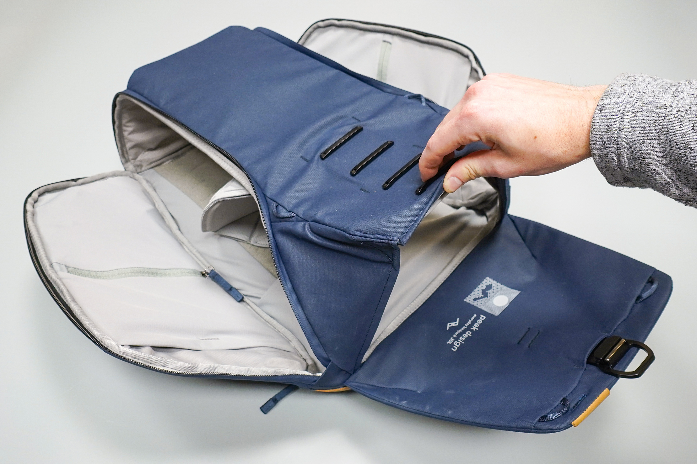 Peak Design Everyday Backpack 30L V2 Review Pack Hacker