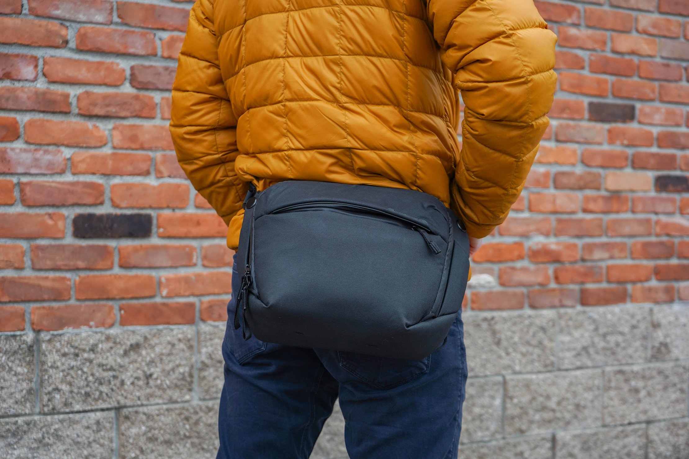 Peak Design Everyday Sling 6L V2 Review Pack Hacker