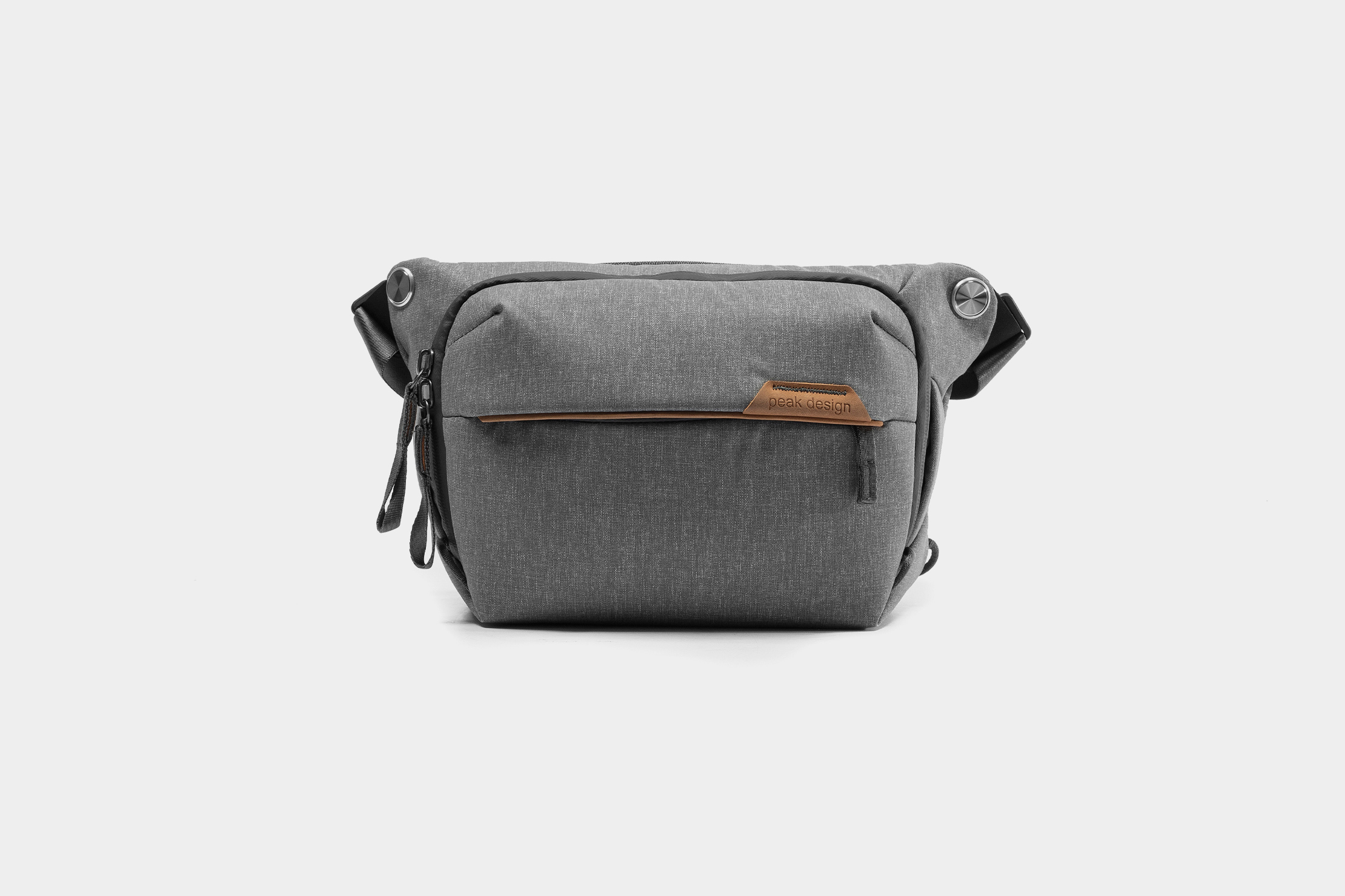 peak design sling bag