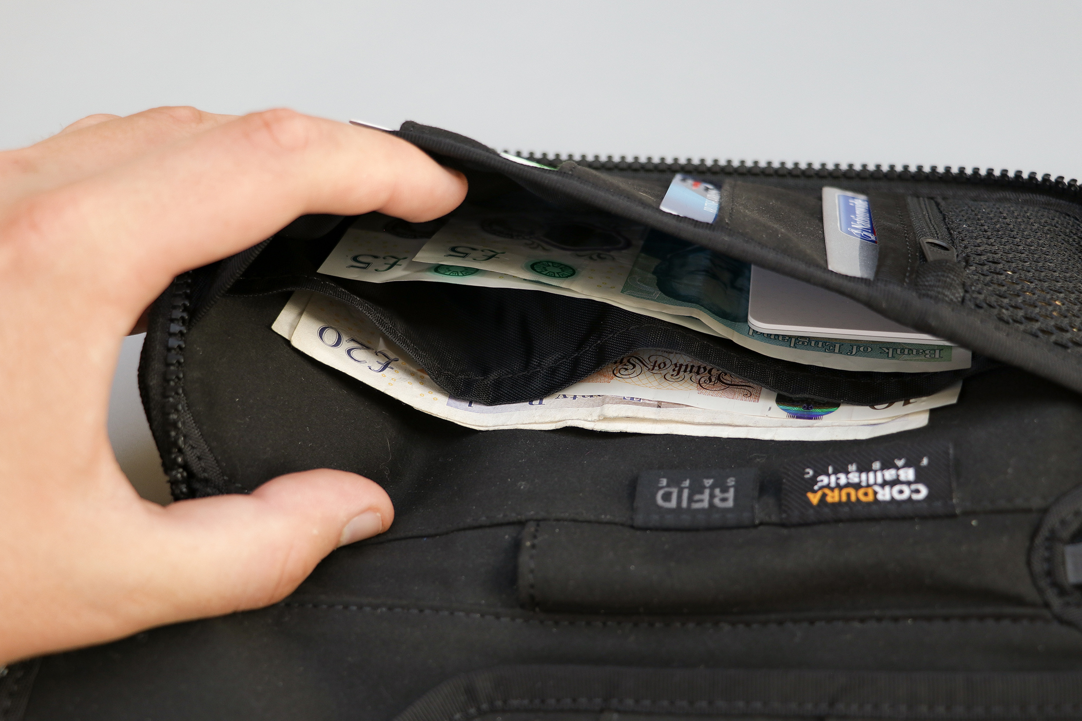 Aer Travel Zip Wallet Review | Pack Hacker