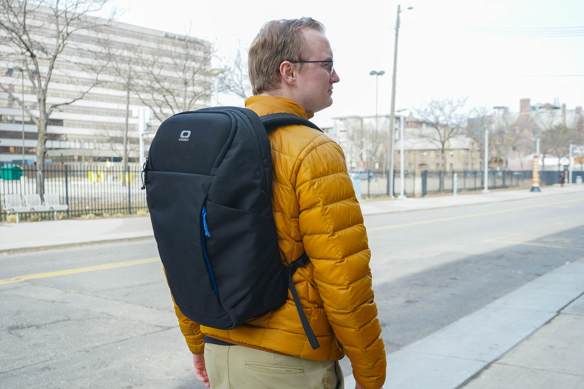 Ogio Shadow Flux 420 Backpack In Detroit