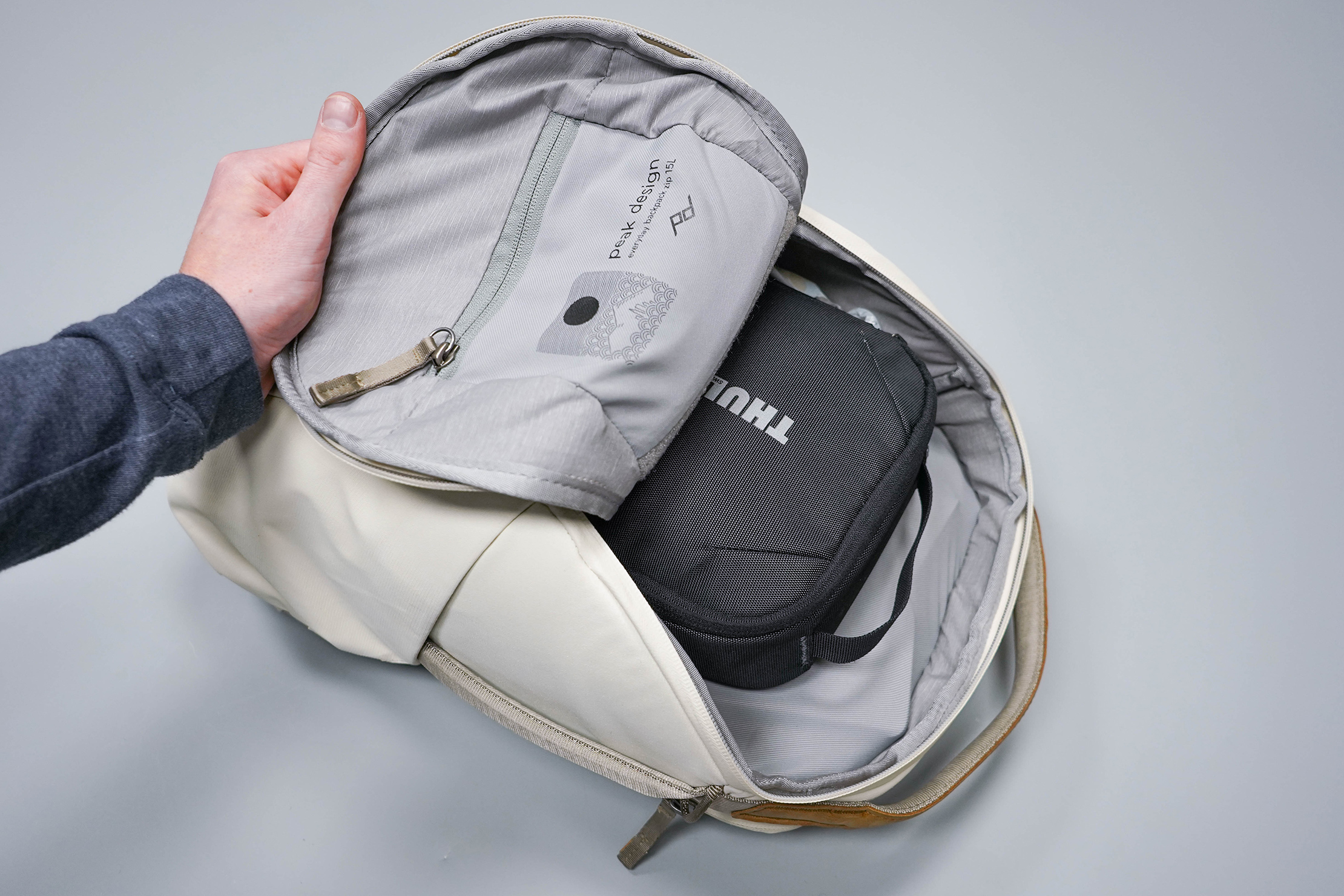 Peak Design Everyday Backpack Zip 15L Top Unzipped