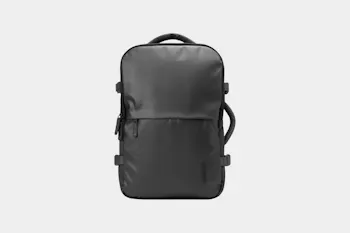 amazon eo travel backpack Sinaliy Personal Item Backpack, Carry on with Multi-Pockets, Waterproof Casual College 16inch Laptop Backpack for Men Women, Army Green AREYTECO 55L Big Capacity Carry