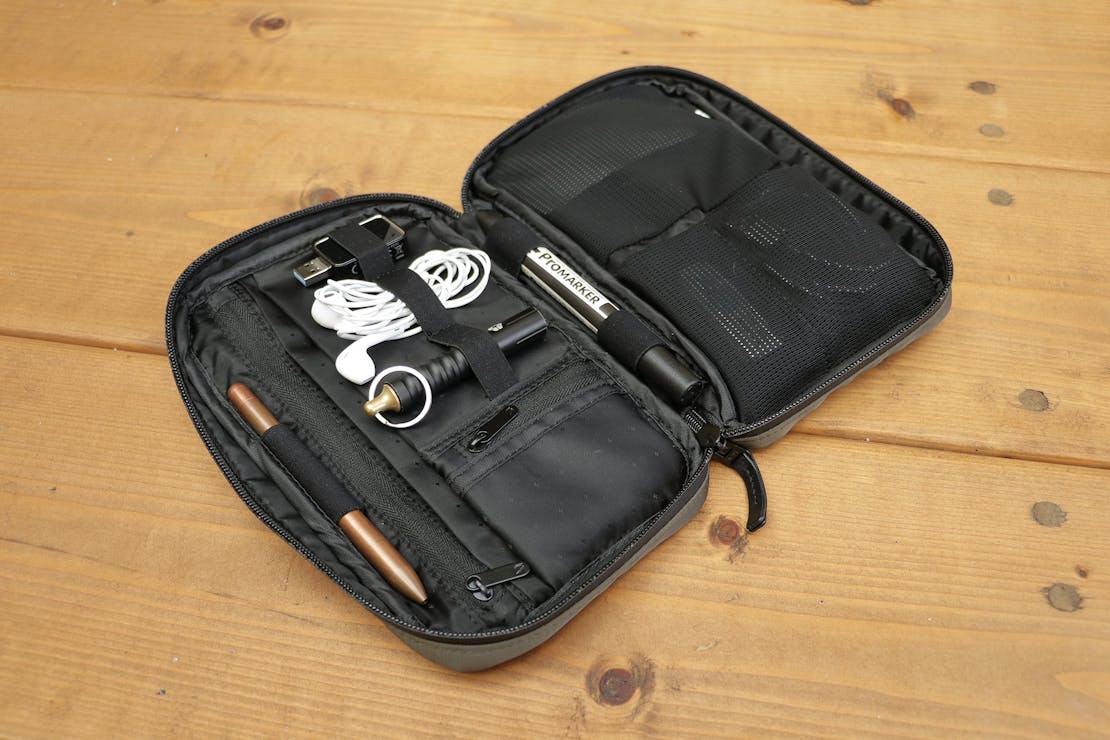 Incase Nylon Accessory Organizer Review Pack Hacker