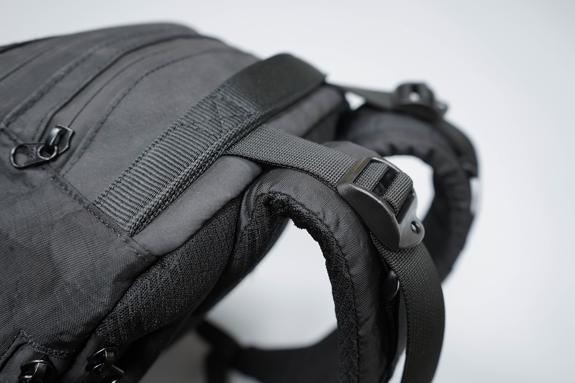 Triple Aught Design Axiom 24 Pack Review | Pack Hacker