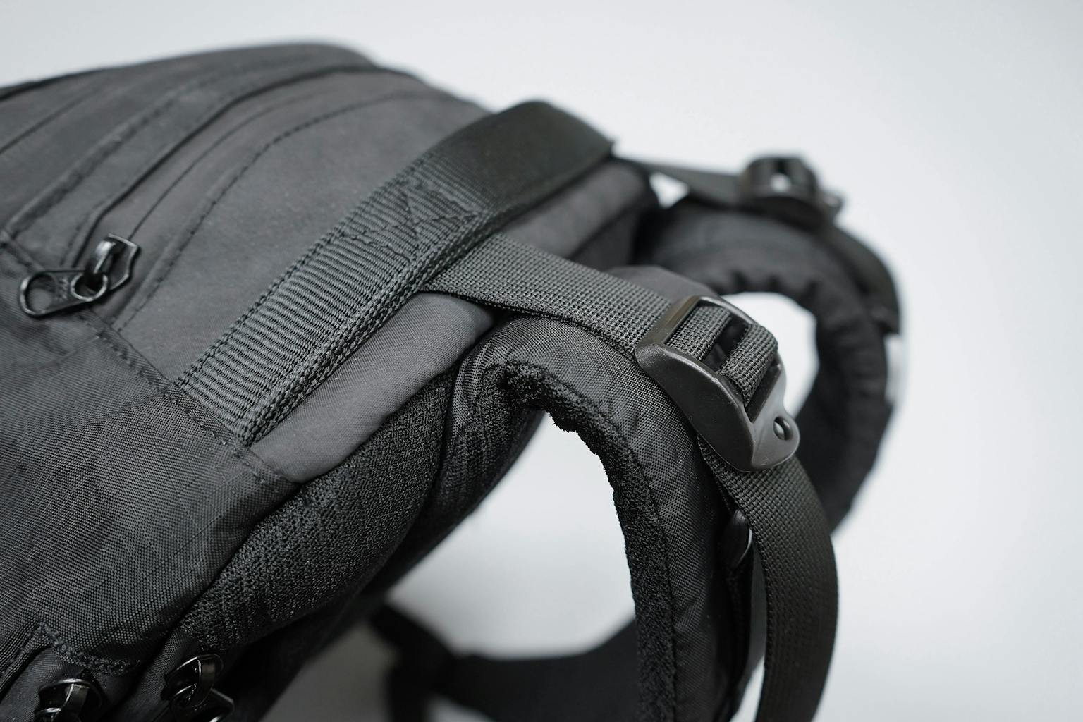 Triple Aught Design Axiom 24 Pack Review | Pack Hacker