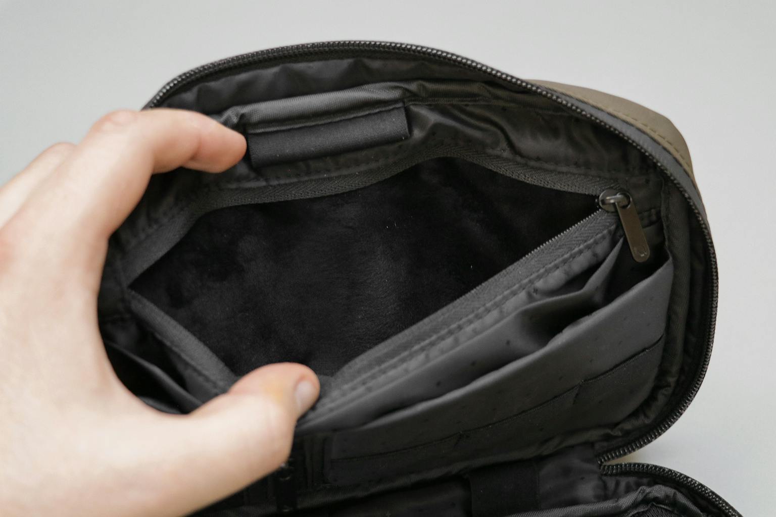 Incase Nylon Accessory Organizer Review Pack Hacker