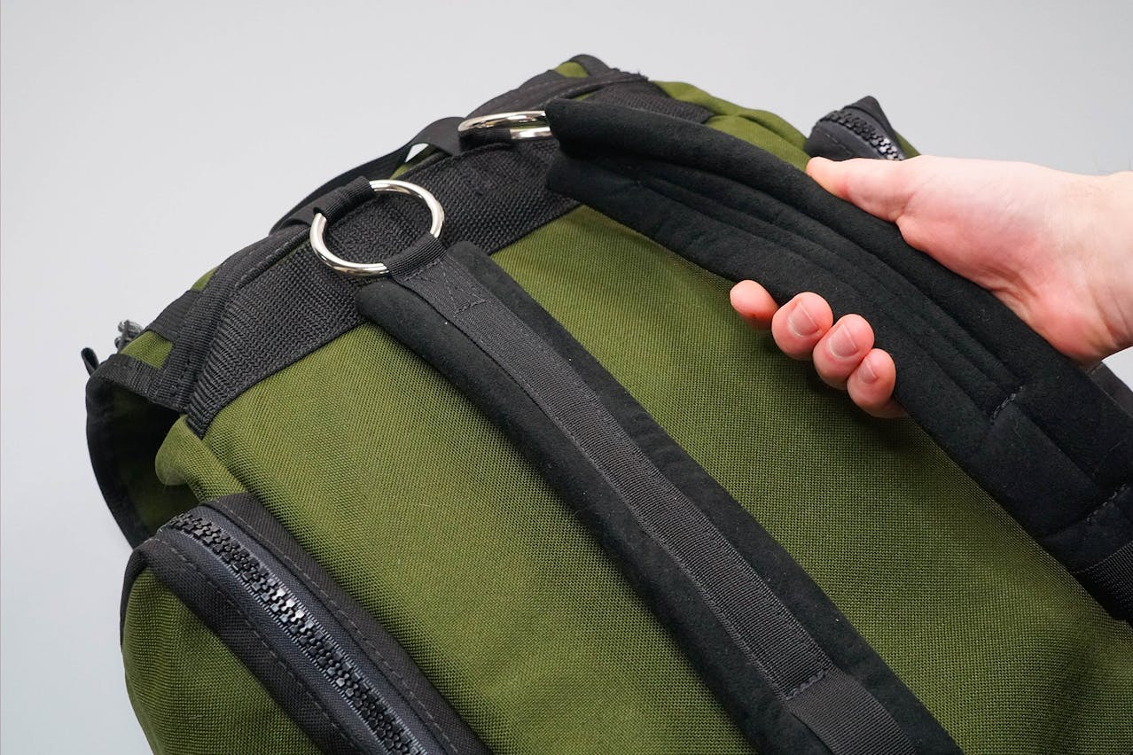 Red Oxx Cruck Carryon Rucksack Review Pack Hacker