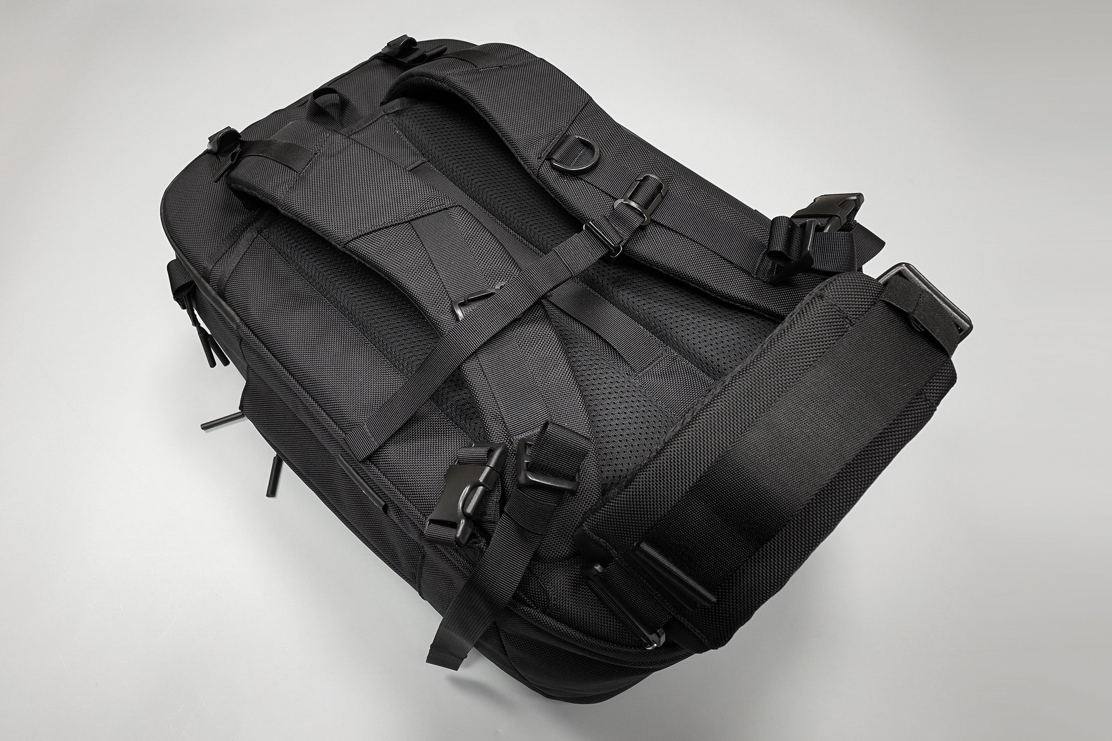 Aer Capsule Pack Max Back Panel and Harness System