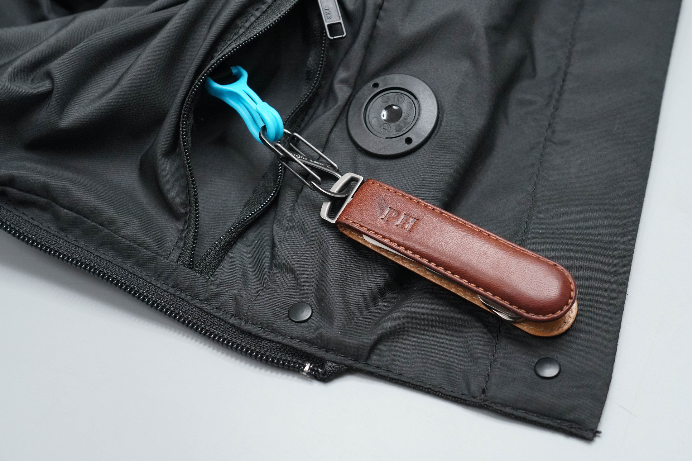 Minaal Rolltop Bag Key Clip