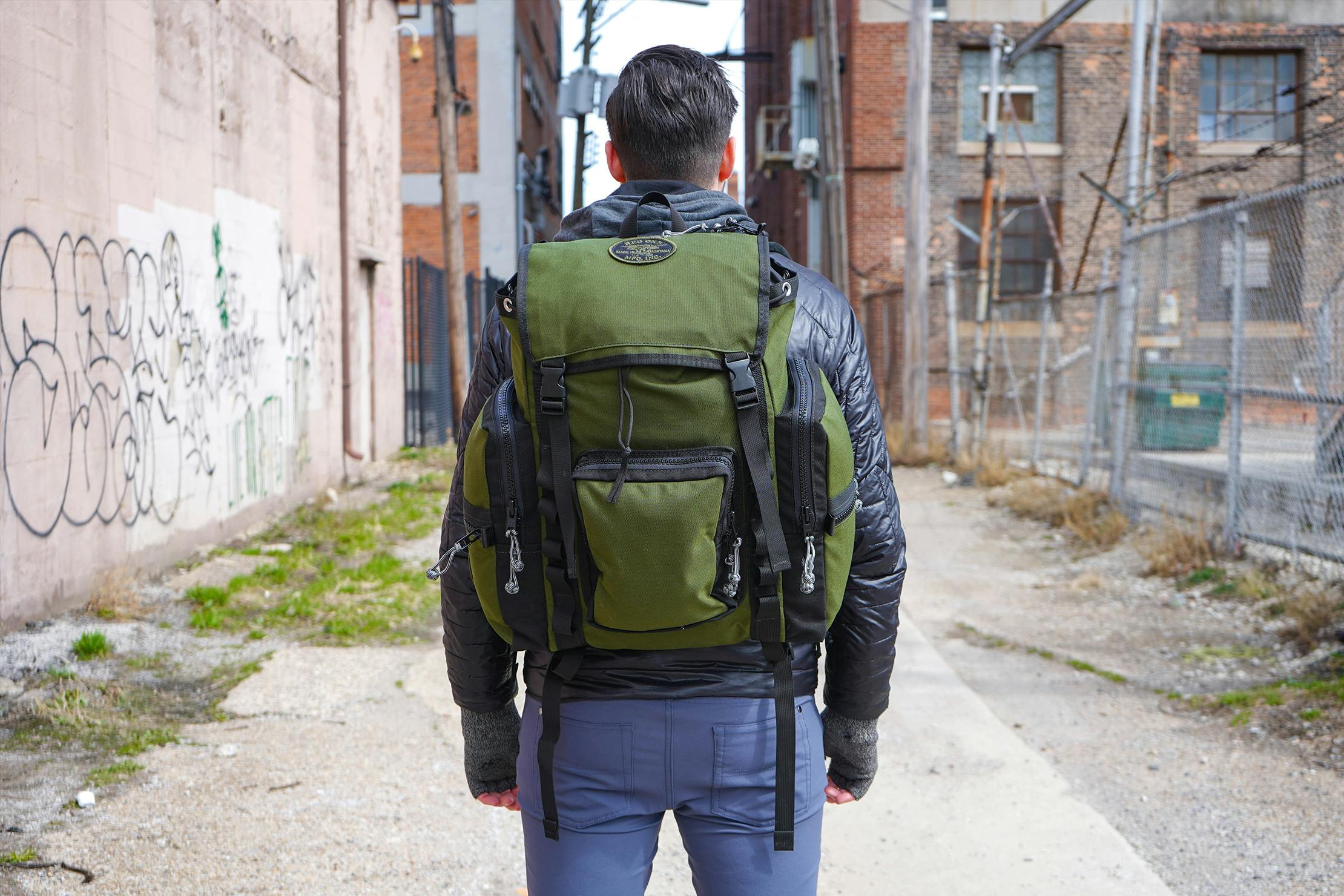 Red Oxx Cruck Carryon Rucksack Review Pack Hacker
