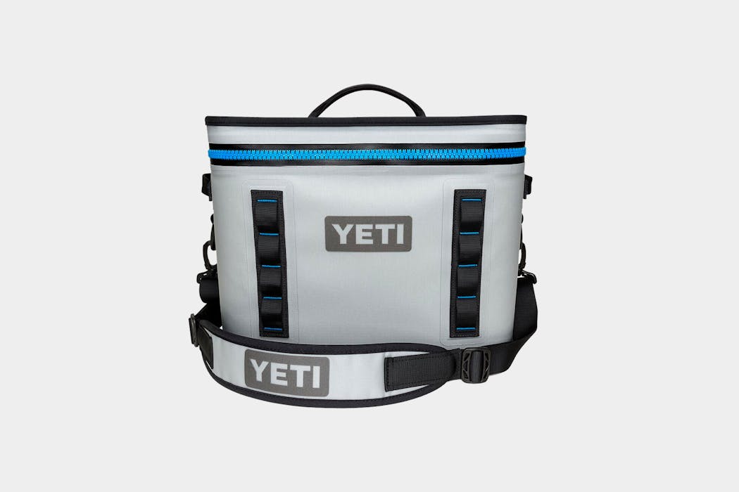 Brand: YETI  Pack Hacker