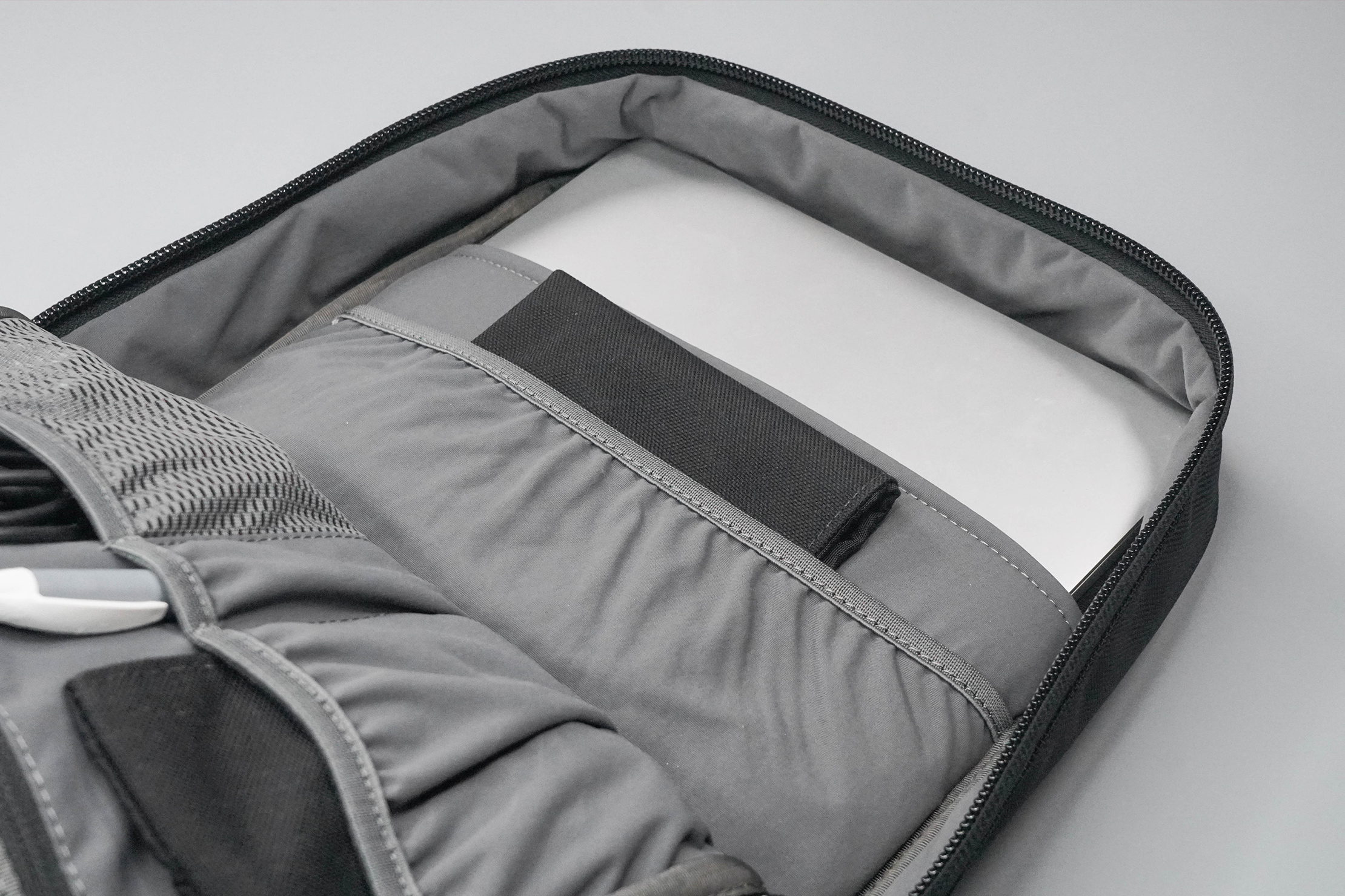 Best Laptop Bag For You: How To Pick In 2023