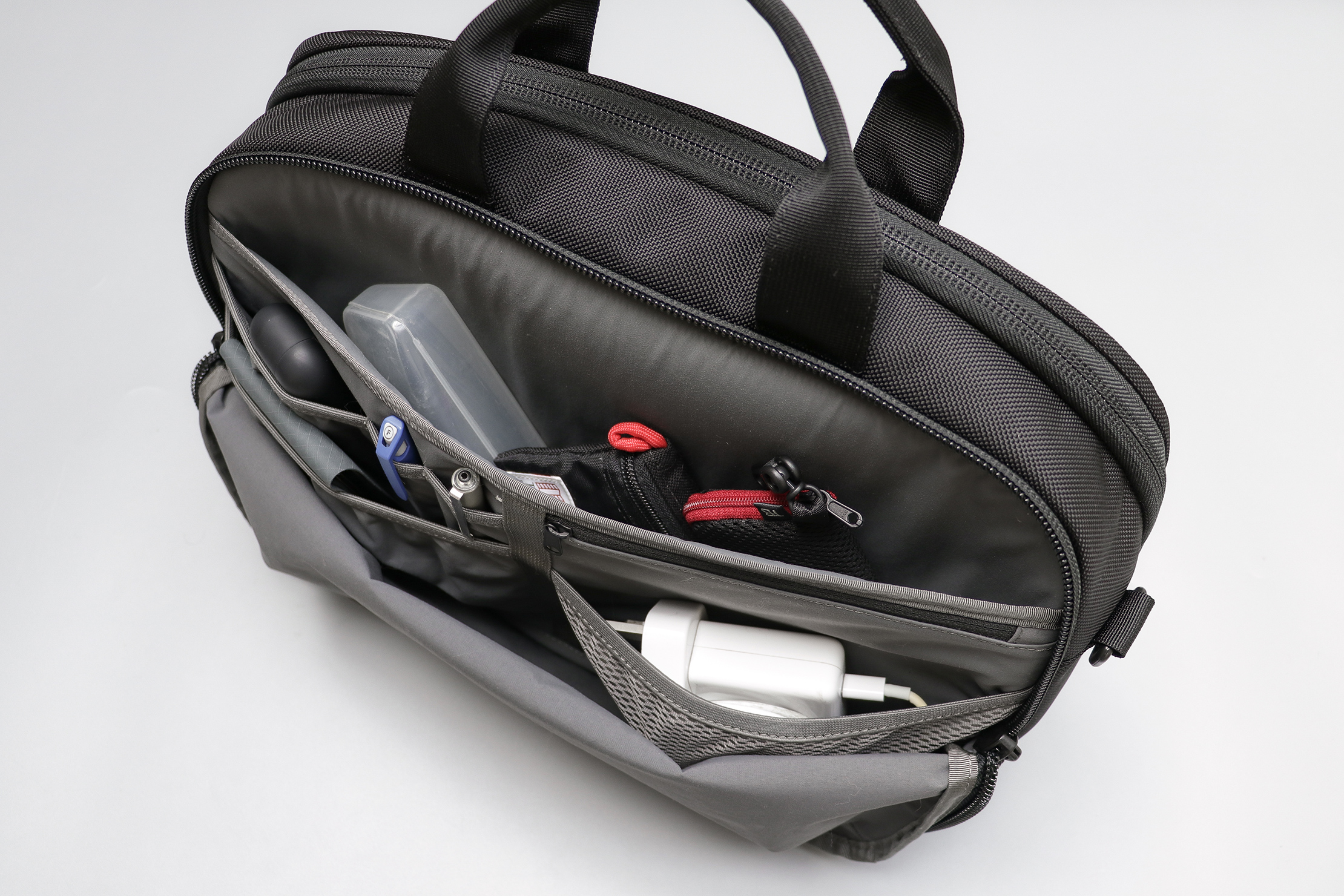 Aer Commuter Brief 2 Review | Pack Hacker