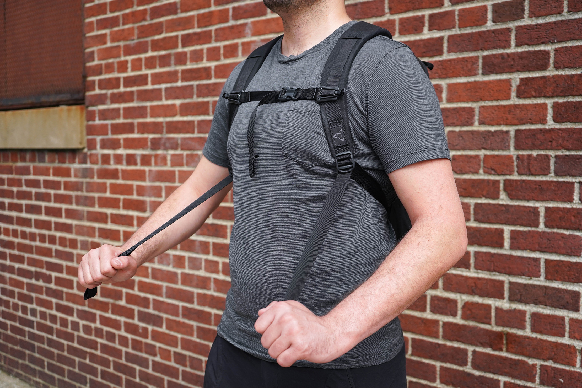 Mystery Ranch Rip Ruck 24 Shoulder Strap Adjustment