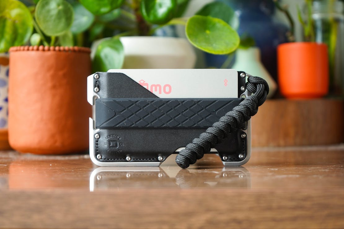 Dango D01 Dapper Wallet Review Pack Hacker