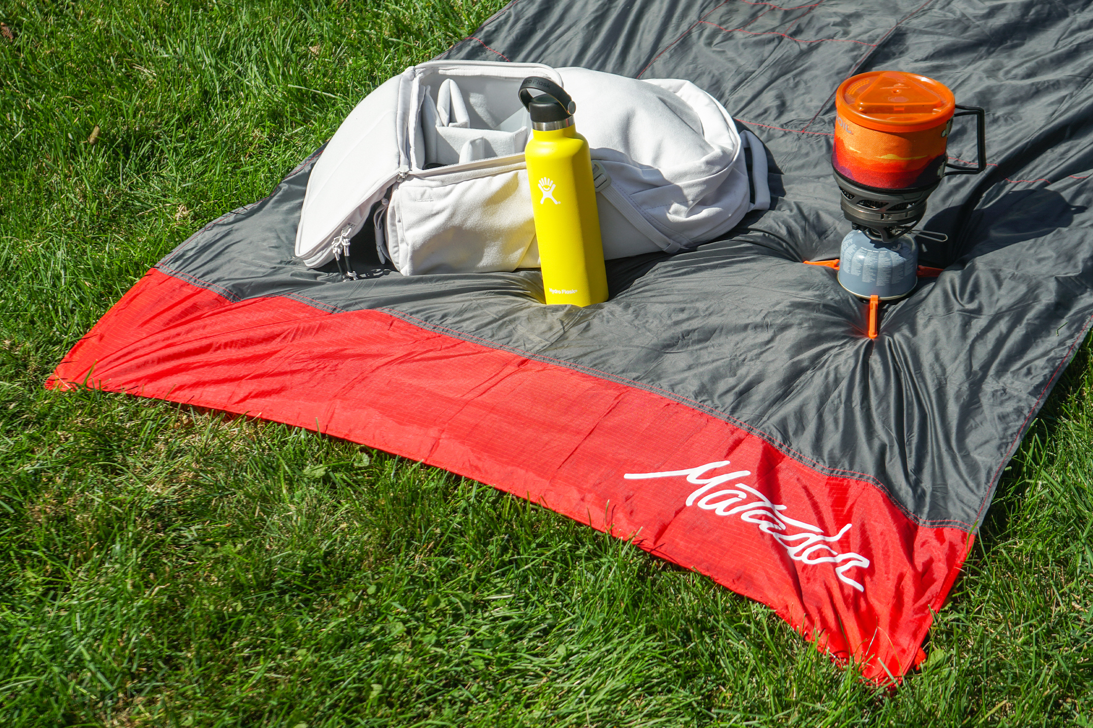 Matador picnic outlet blanket