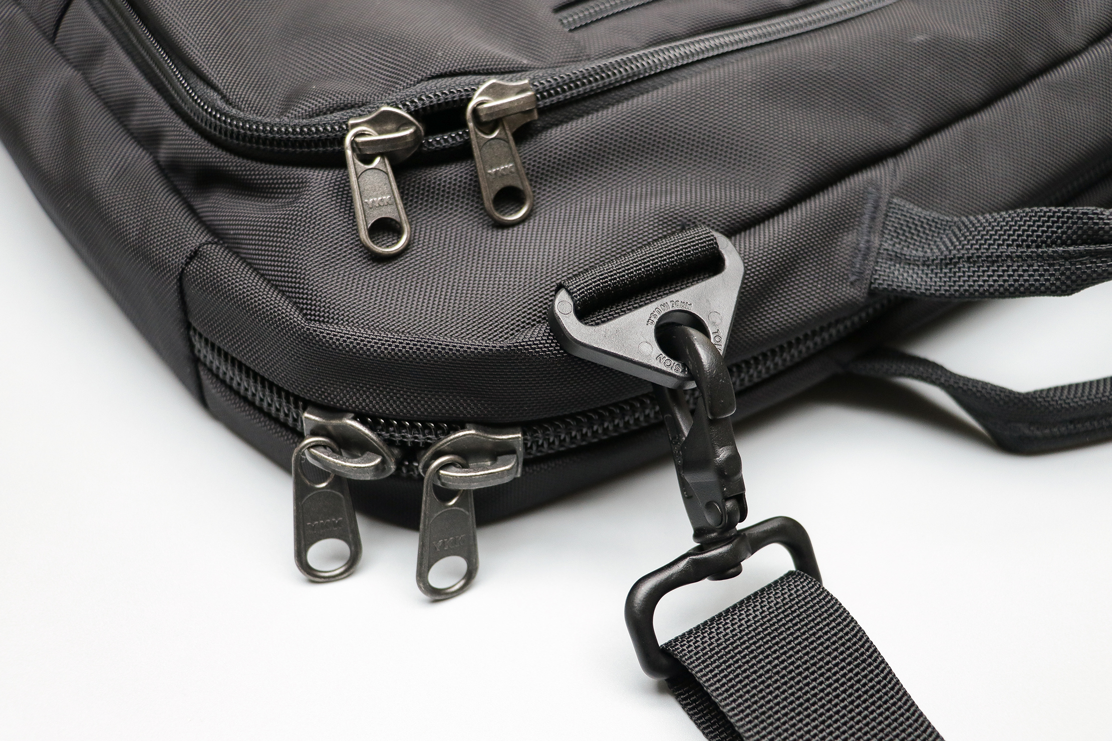 Tom Bihn Cadet Zippers and Hardware