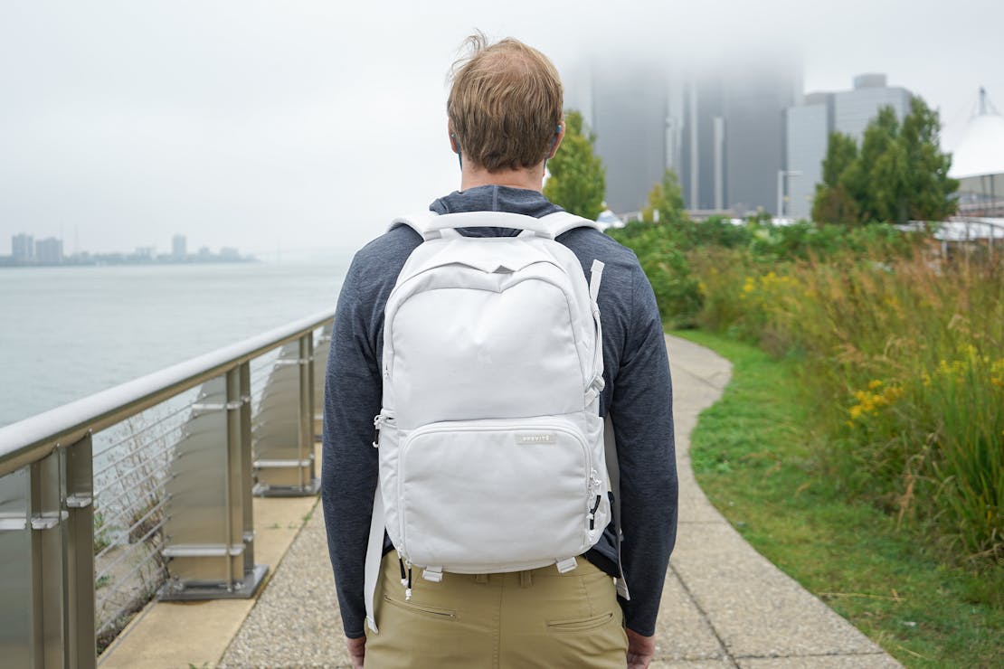 Brevitē Jumper Photo Backpack in Detroit