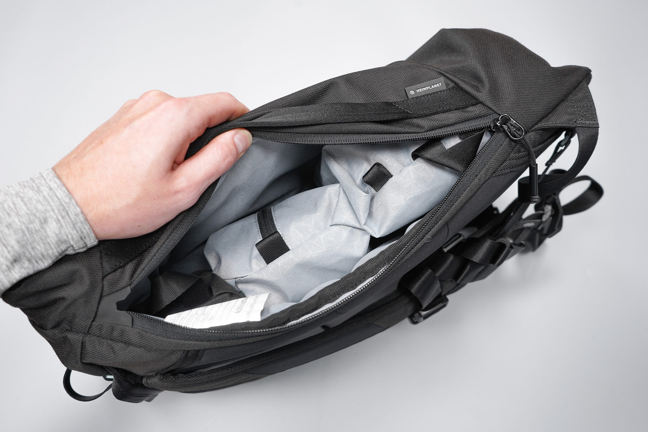 Heimplanet Commuter Pack Main Compartment Side Access