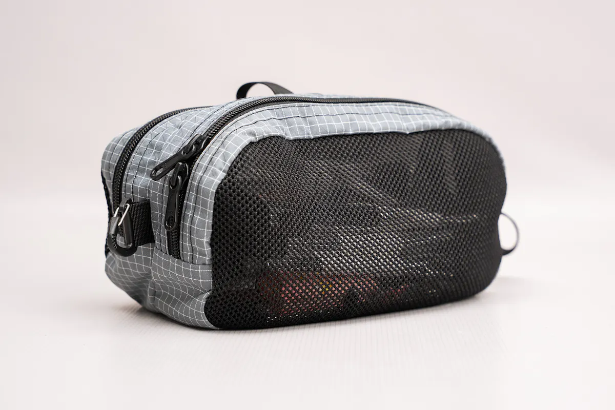 TOM BIHN Snake Charmer Full