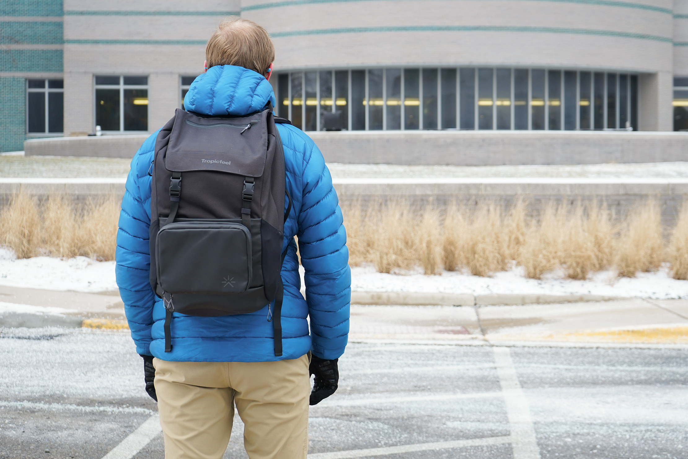 Blue shop shell backpack