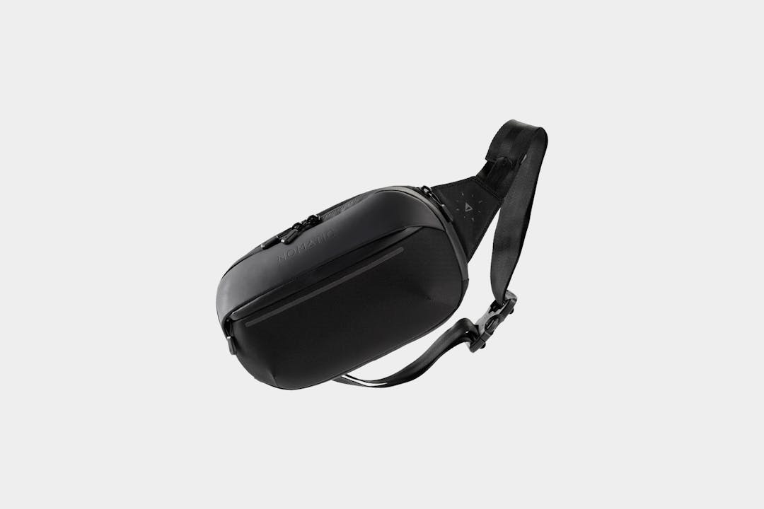 nomatic navigator sling
