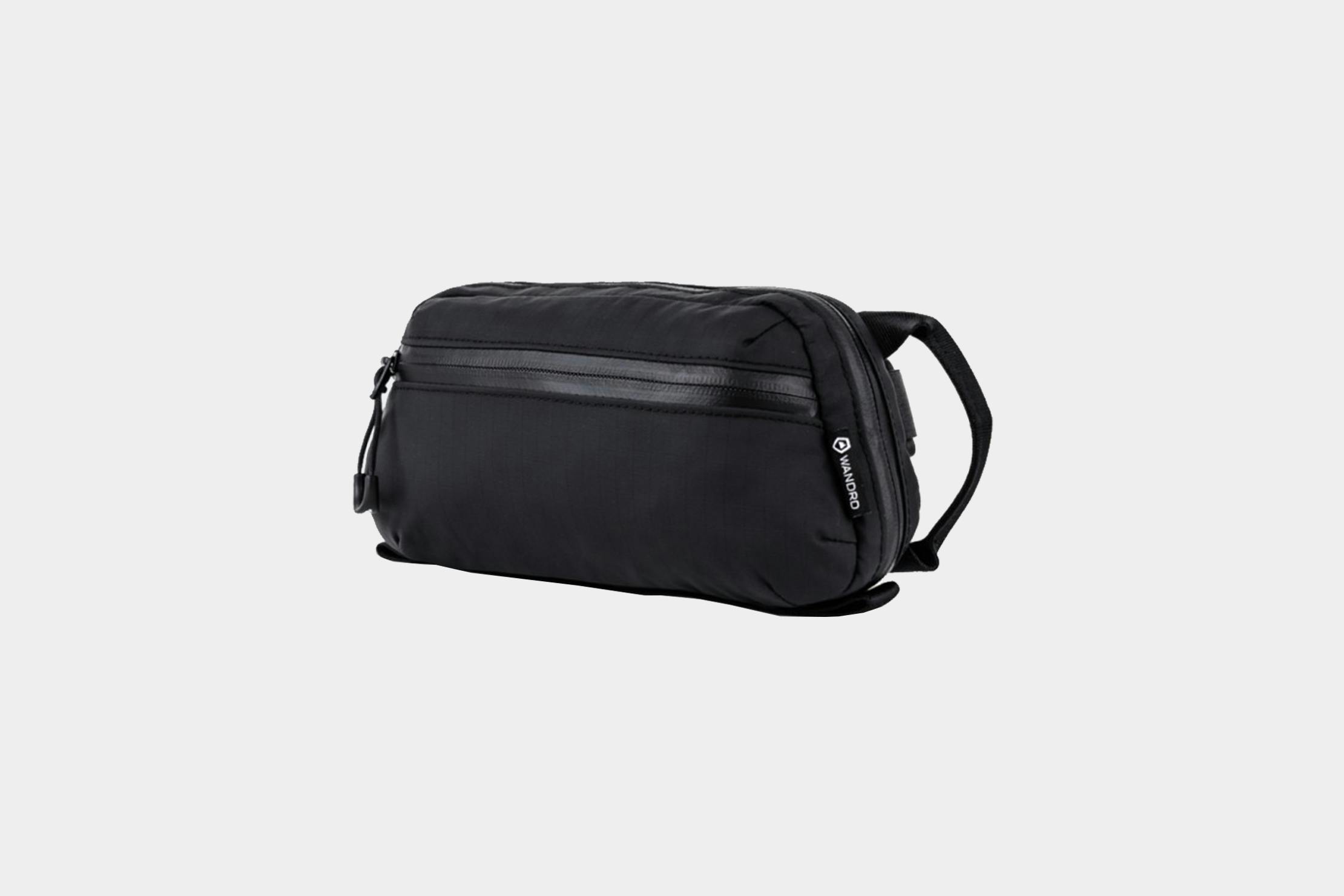 WANDRD Tech Bag (Medium) Review Pack Hacker