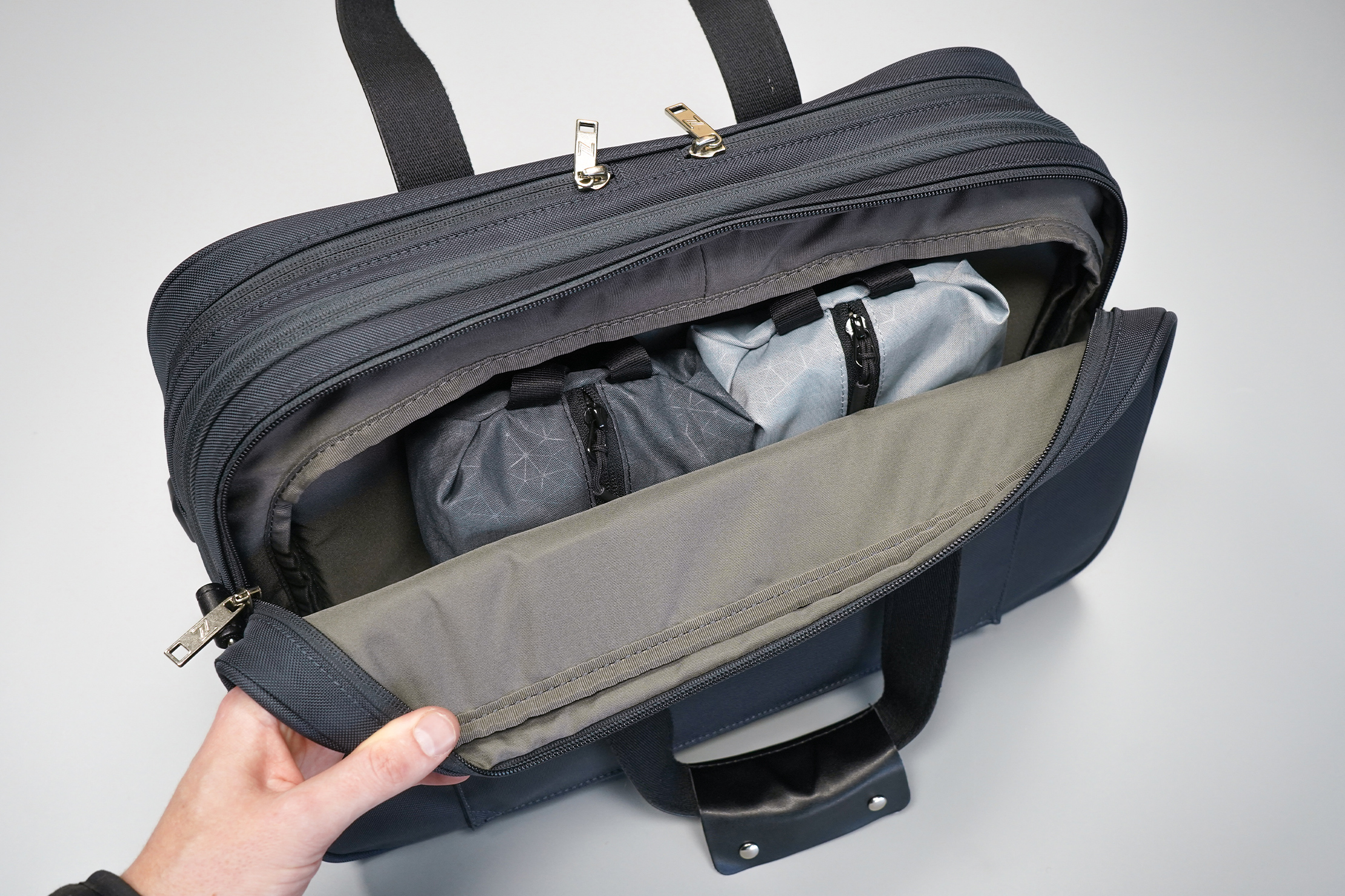 Nomad Lane Bento Bag Sport Edition back compartment