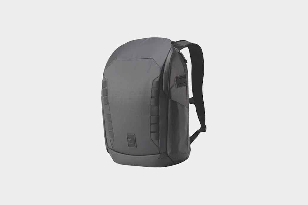 NOMATIC McKinnon Camera Backpack 25L