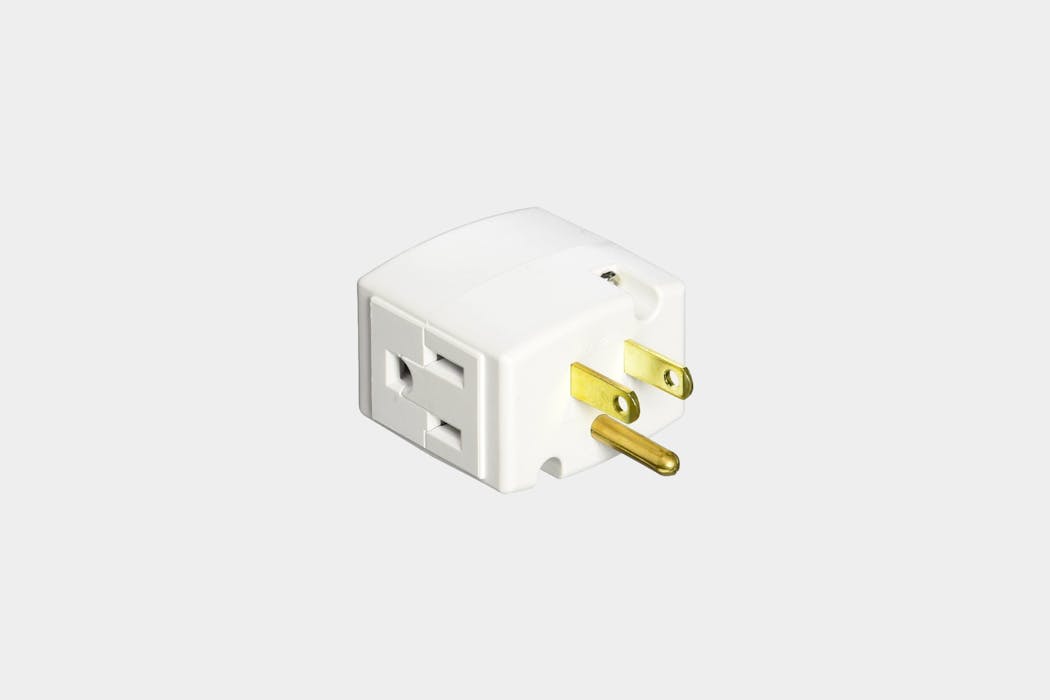 Leviton 692-W Triple Cube Grounding Adapter