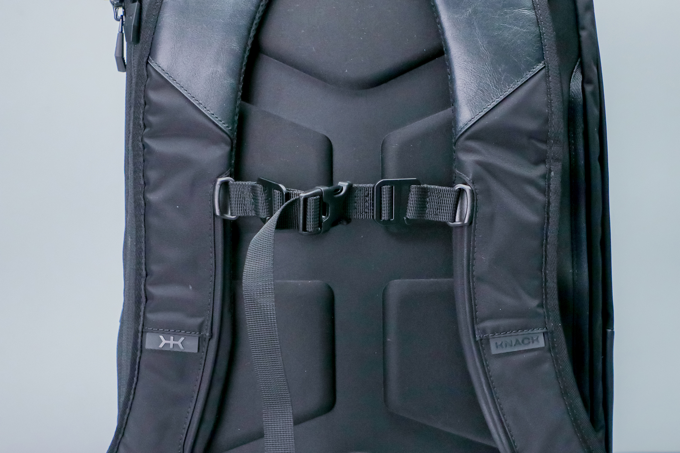 Knack Medium Expandable Pack Series 2 harness system