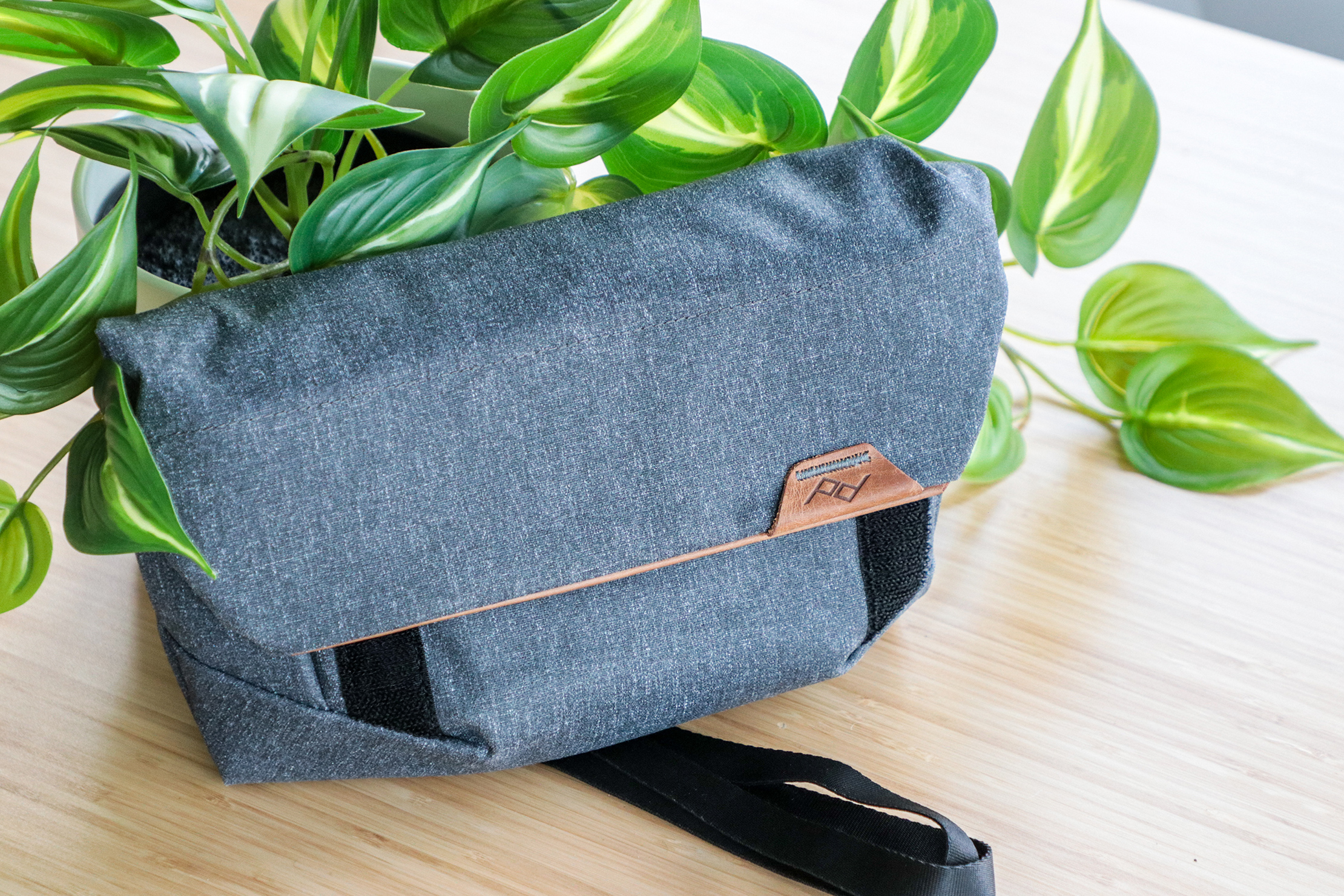 Peak Design Field Pouch V2 Review   Pack Hacker