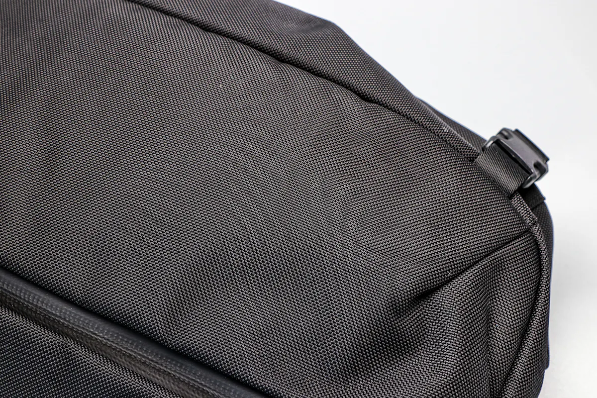 aer travel sling