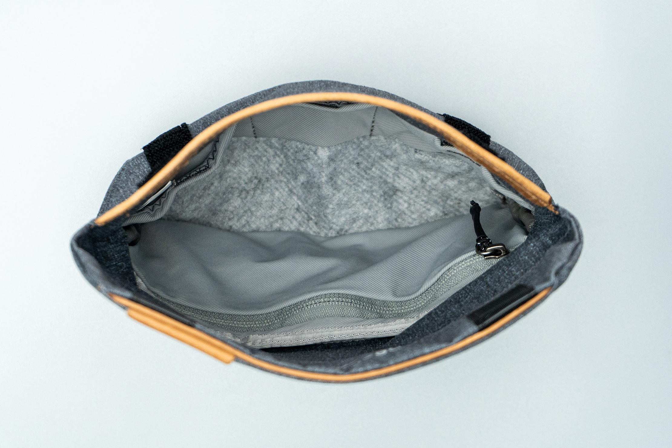 Peak Design Field Pouch V2 Empty