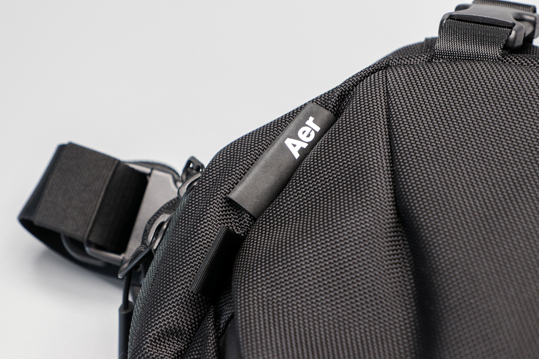 Travel Sling 2 – Aer