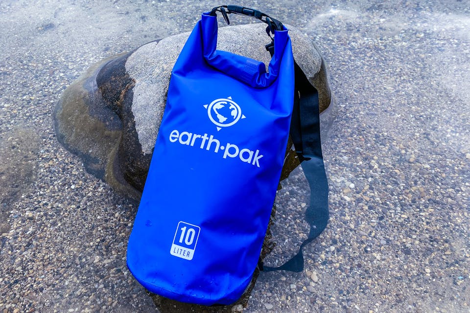 Earth Pak Original Waterproof Dry Bag 10L Review Pack Hacker
