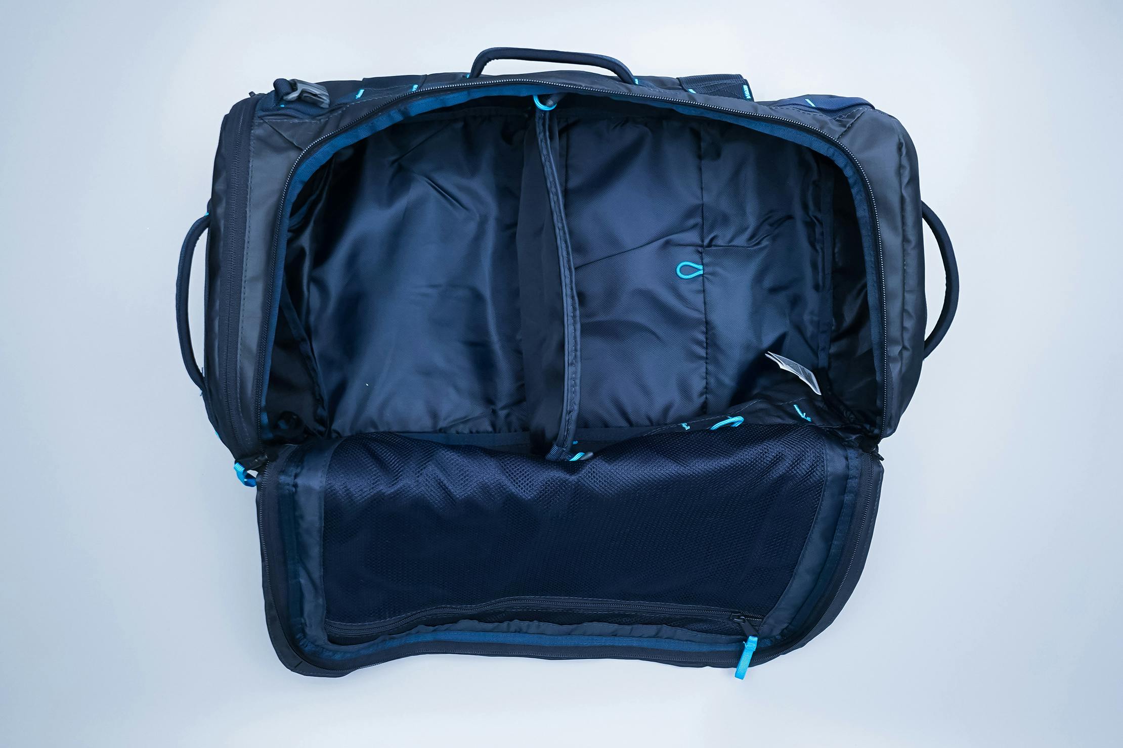 base camp voyager 32 l