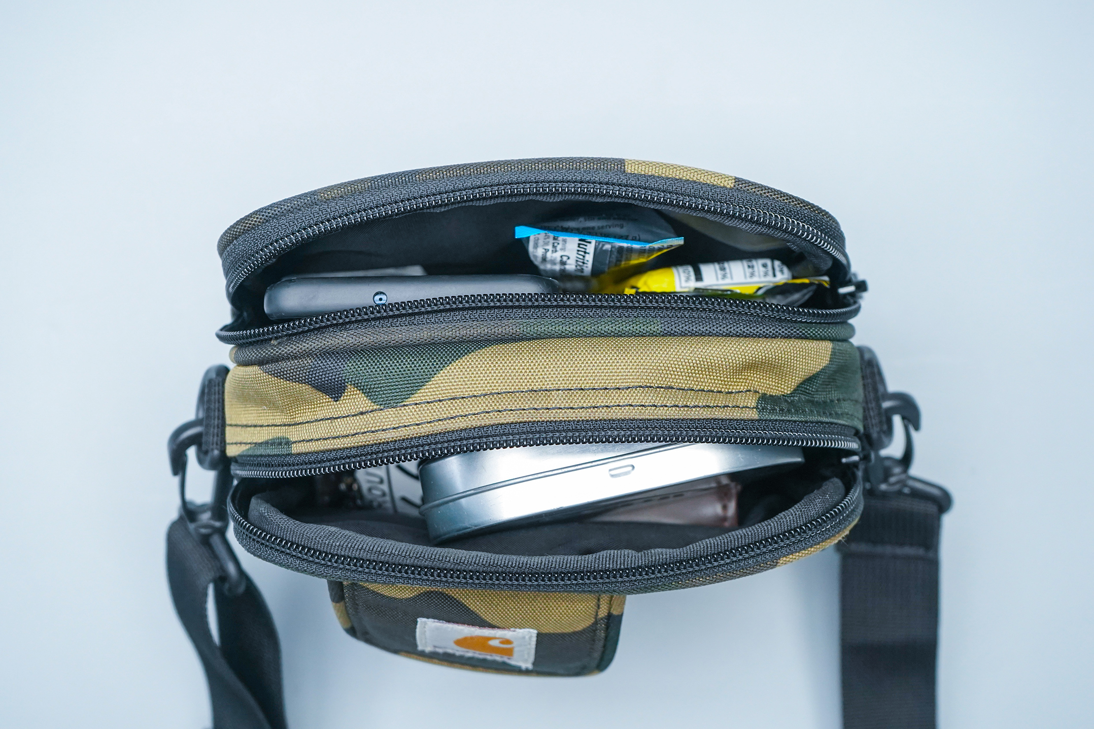 Carhartt Essentials Bag Review (2 Weeks of Use) 