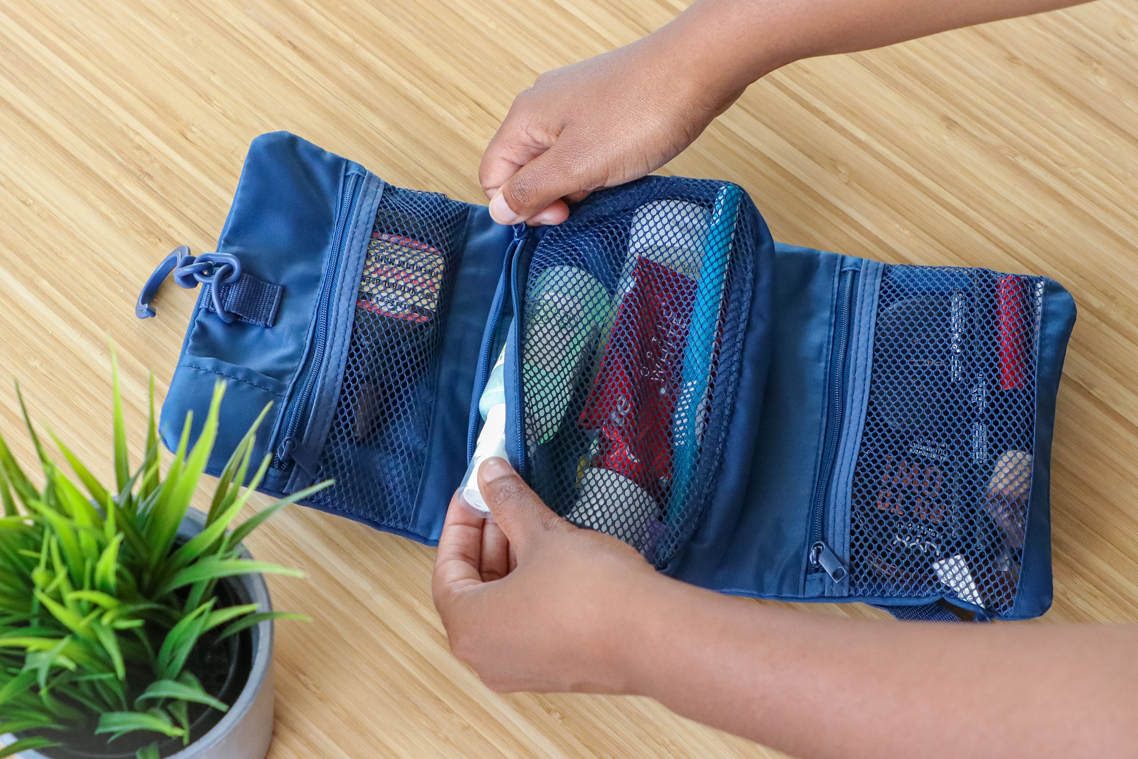 MUJI Reusable Insulated Grocery Polyester Shopping Bag | Yorkdale Mall