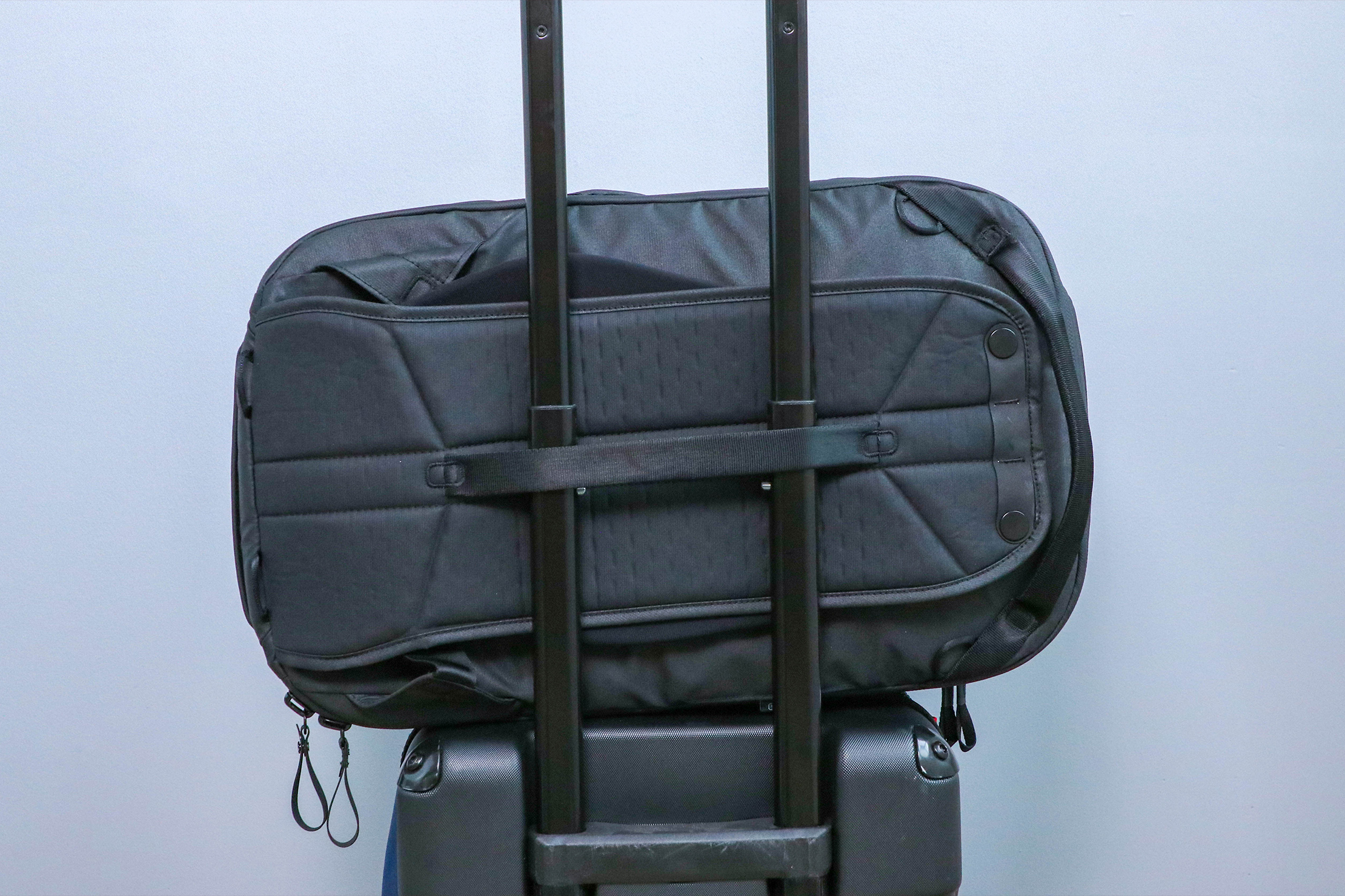 Peak Design Travel Backpack 30L Strapped
