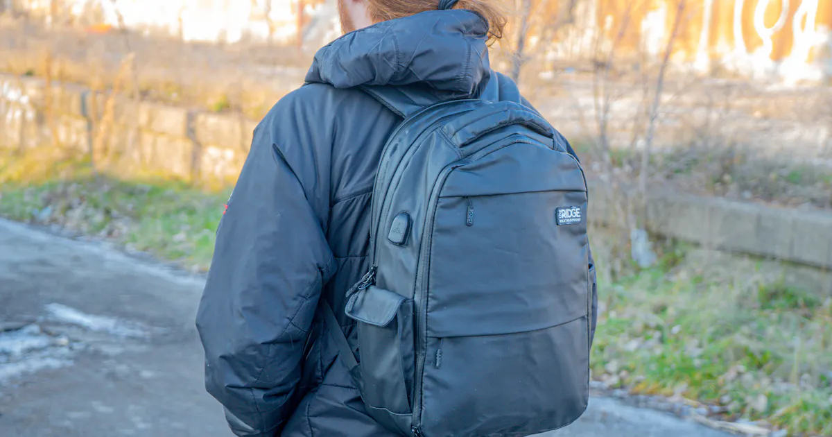 commuter backpack rain Ridge Travel: Pro Waterproof 25L roll Waterproof Backpack Commuting Backpack The