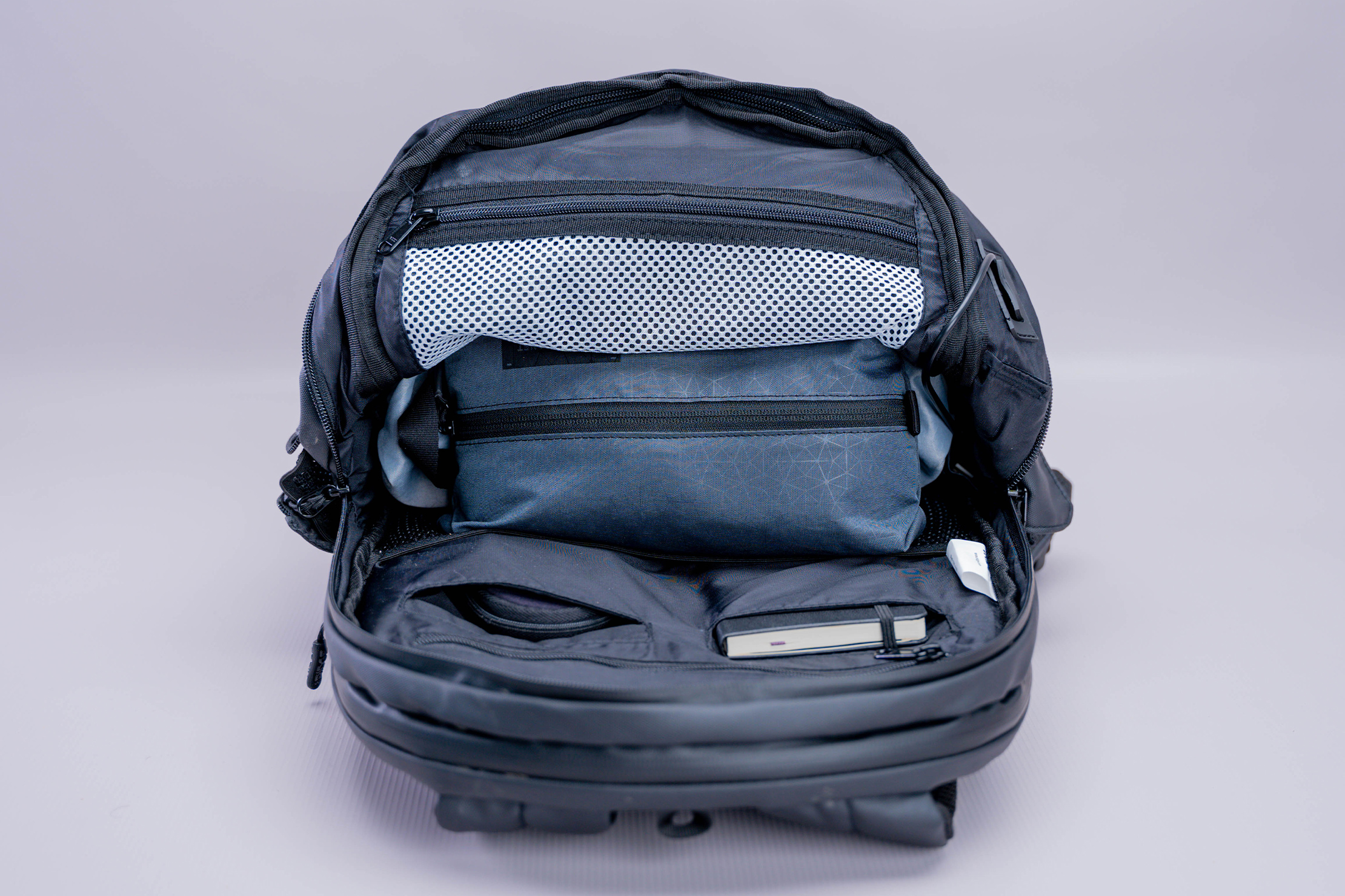The Ridge Commuter Backpack Weatherproof Interior Pocket 2