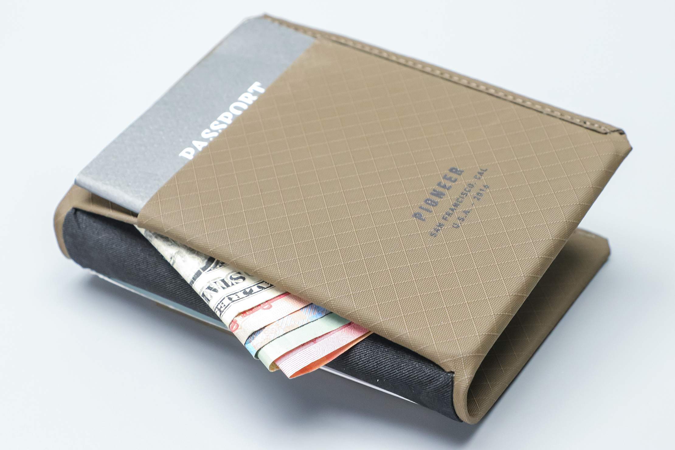 Pioneer Passport Wallet Cash Pocket 2