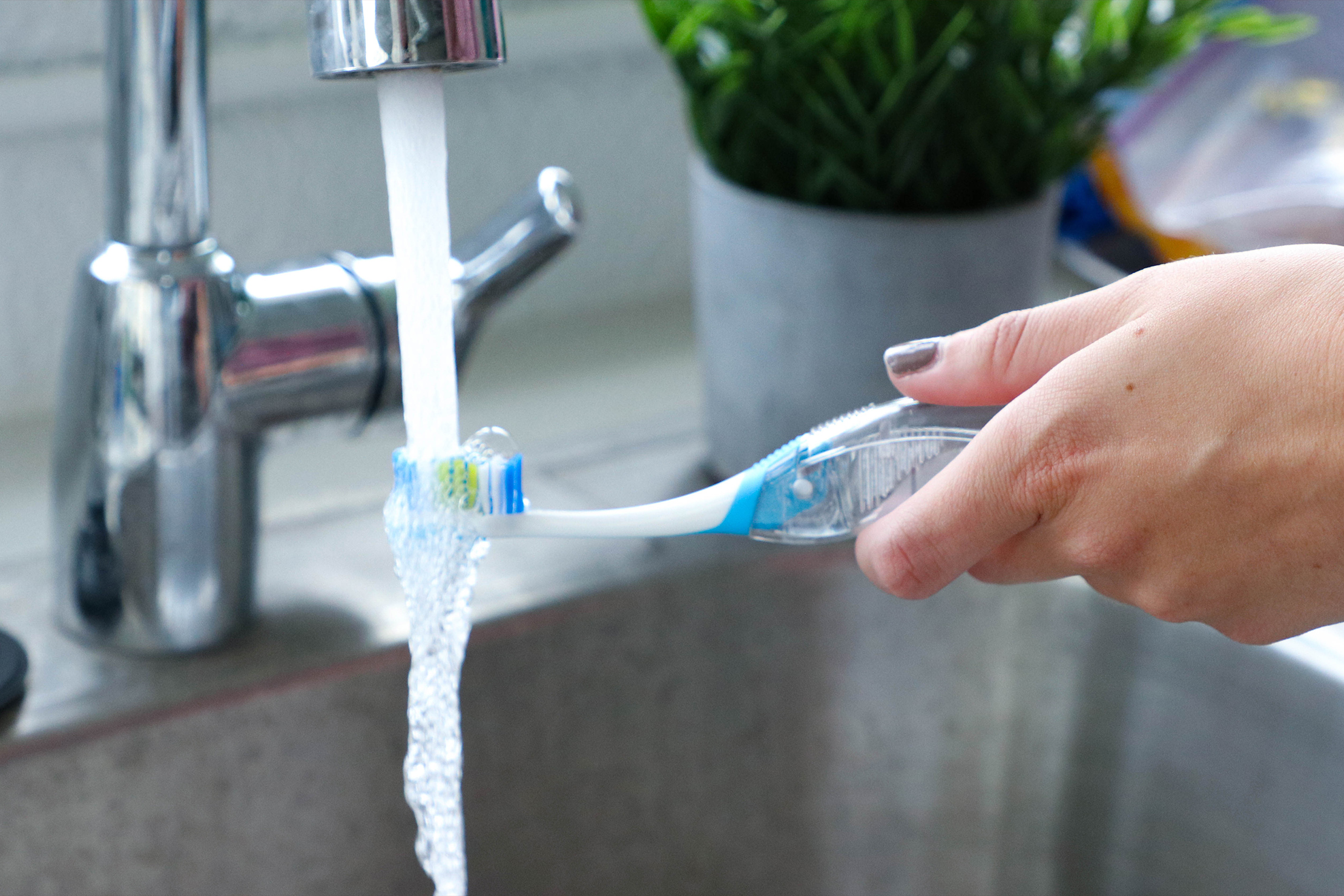 GUM Travel Toothbrush Faucet