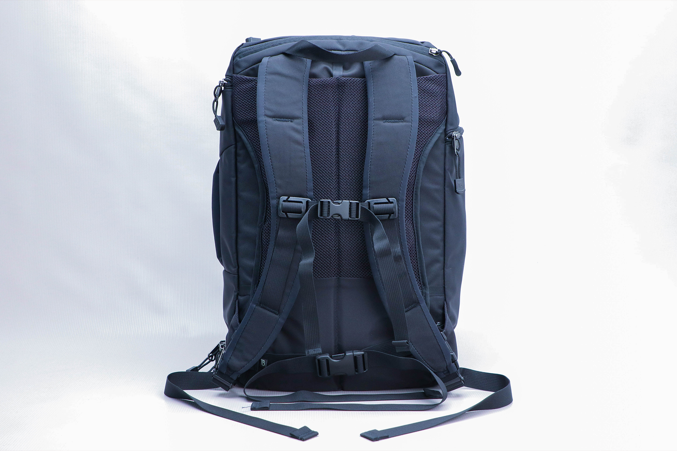 Tom Bihn Techonaut 30 Review | Pack Hacker