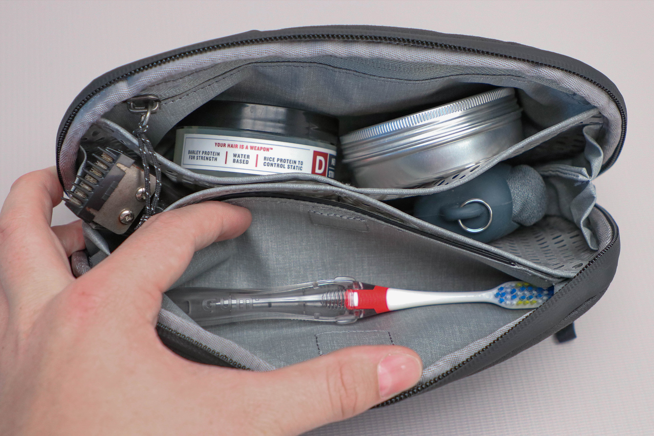 Peak Design Small Wash Pouch Review: Great for the Essentials – LifeSavvy