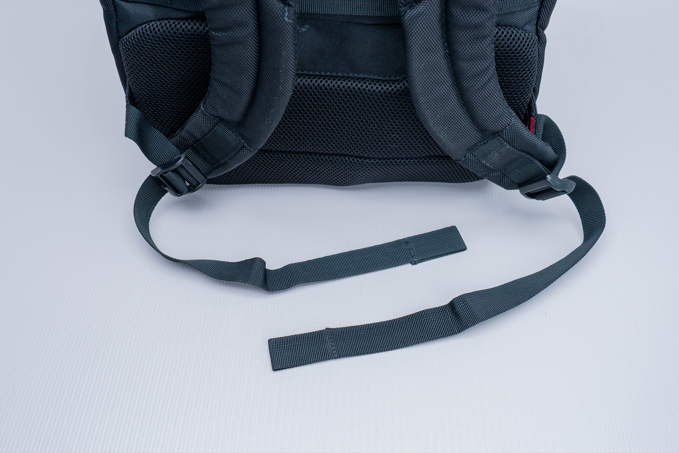 Samsonite Xenon 3.0 Large Backpack Strap
