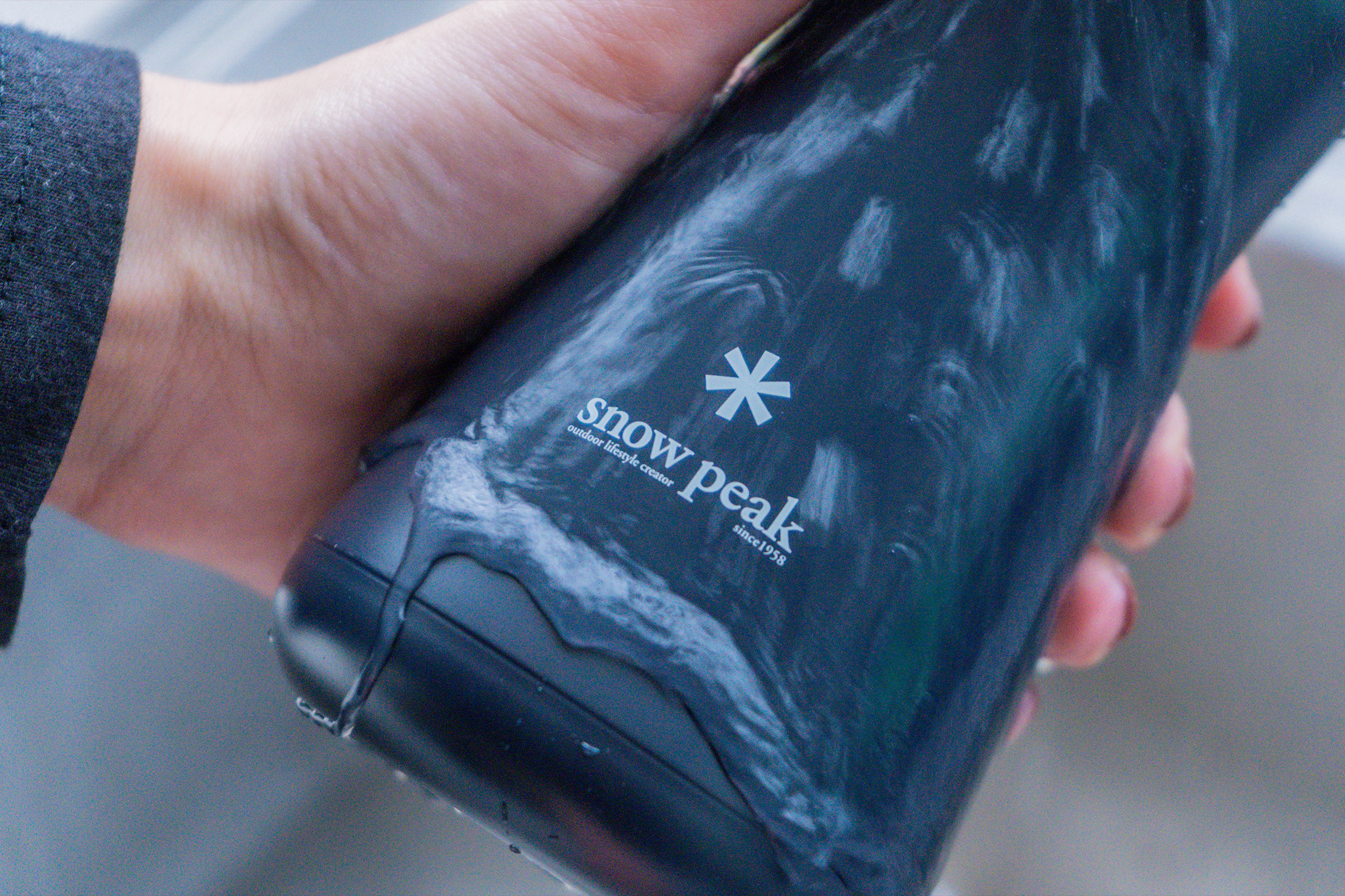 Snow Peak Tsuzumi Bottle Wash